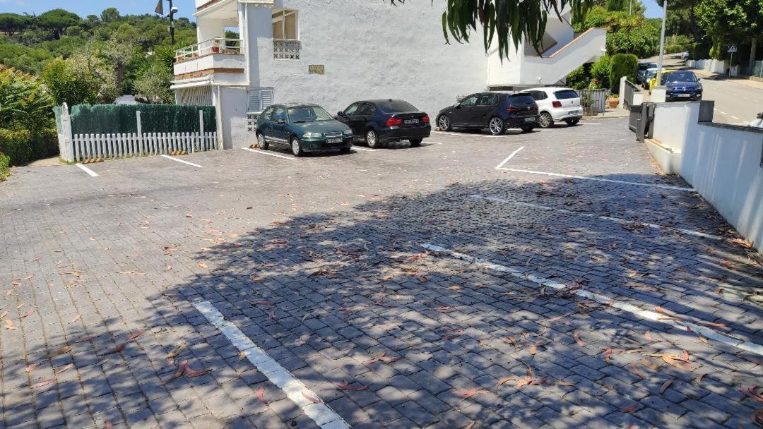 Bonito Apartamento Con Jardin Platja d'Aro Bagian luar foto